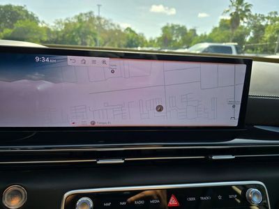 2025 Genesis GV80 - Photo 22