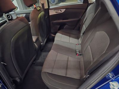 2023 Kia Forte - Photo 27