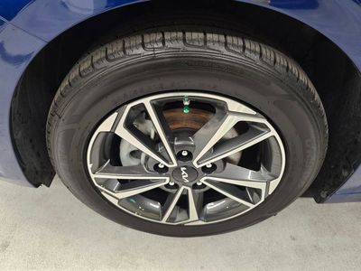 2023 Kia Forte - Photo 9