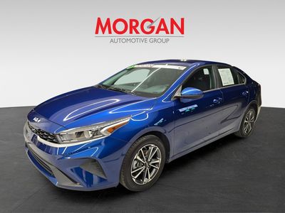 2023 Kia Forte - Photo 2