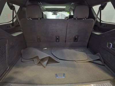 2024 GMC Yukon XL - Photo 45