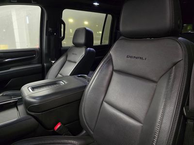 2024 GMC Yukon XL - Photo 19