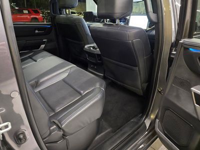 2023 Toyota Tundra 4WD - Photo 38