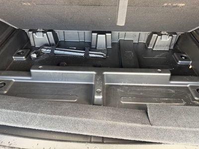 2021 Chevrolet Suburban - Photo 41