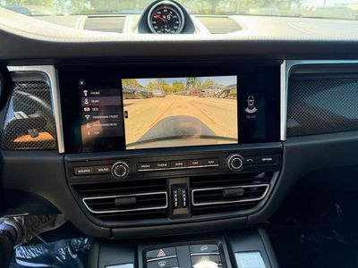 2021 Porsche Macan - Photo 23