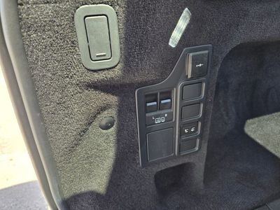 2025 Land Rover Discovery - Photo 48
