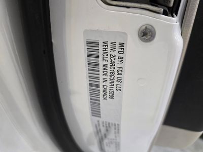 2024 Chrysler Pacifica - Photo 14