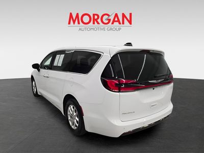 2024 Chrysler Pacifica - Photo 4