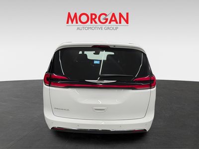 2024 Chrysler Pacifica - Photo 5