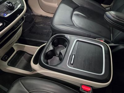2024 Chrysler Pacifica - Photo 24