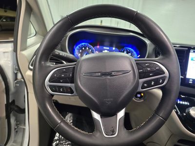 2024 Chrysler Pacifica - Photo 17