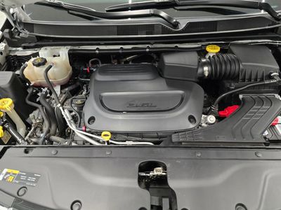 2024 Chrysler Pacifica - Photo 12