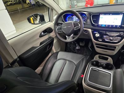 2024 Chrysler Pacifica - Photo 35