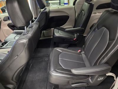 2024 Chrysler Pacifica - Photo 28