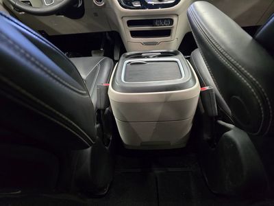 2024 Chrysler Pacifica - Photo 33