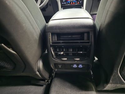 2023 Jeep Grand Cherokee - Photo 32