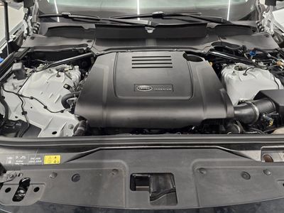 2025 Land Rover Discovery - Photo 13