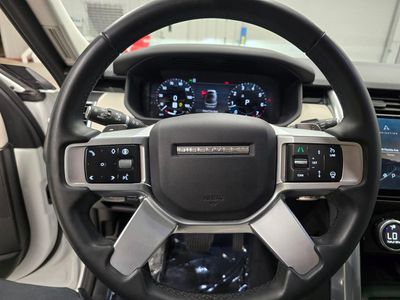 2025 Land Rover Discovery - Photo 18