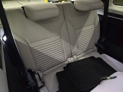 2025 Land Rover Discovery - Photo 41