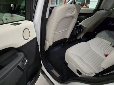 2025 Land Rover Discovery - Photo 31