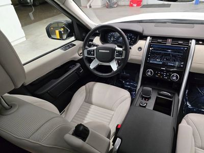 2025 Land Rover Discovery - Photo 38