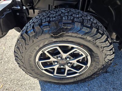 2026 Jeep Wrangler — photo 10 view