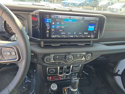 2026 Jeep Wrangler — photo 22 view