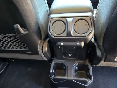 2026 Jeep Wrangler — photo 32 view