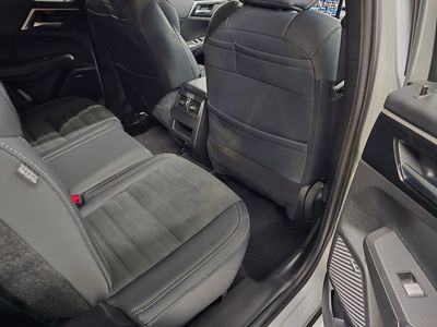 2025 Mitsubishi Outlander - Photo 34