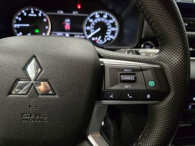 2025 Mitsubishi Outlander - Photo 20