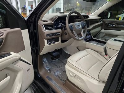2022 GMC Yukon XL - Photo 17
