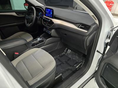 2022 Ford Escape - Photo 28