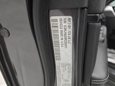 2024 Jeep Grand Cherokee - Photo 14
