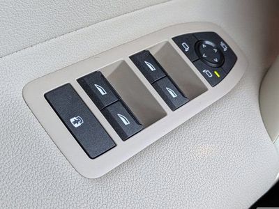 2023 BMW iX - Photo 28