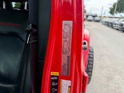 2021 Jeep Gladiator - Photo 16