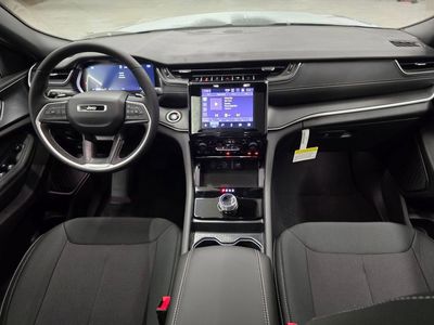 2025 Jeep Grand Cherokee - Photo 32