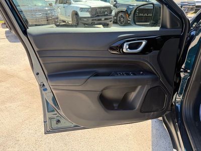 2026 Jeep Compass - Photo 13