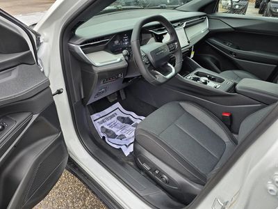 2026 Jeep Cherokee - Photo 14