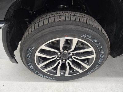 2026 Ram 1500 — photo 11 view