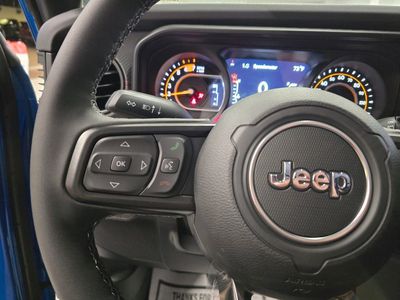 2026 Jeep Wrangler - Photo 20