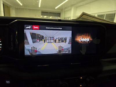 2026 Jeep Wrangler - Photo 26
