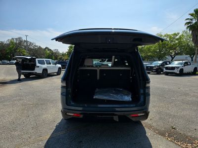 2026 Jeep Grand Wagoneer - Photo 39