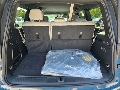 2026 Jeep Grand Wagoneer - Photo 40
