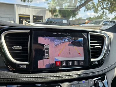 2026 Chrysler Pacifica — photo 23 view