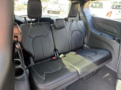 2026 Chrysler Pacifica — photo 34 view