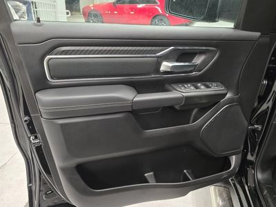 2026 Ram 1500 — photo 17 view