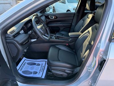 2026 Jeep Compass - Photo 15