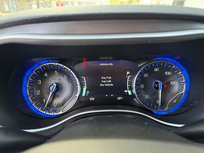 2026 Chrysler Pacifica — photo 20 view