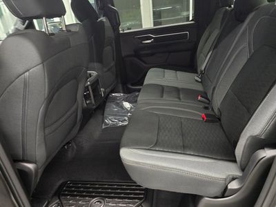 2026 Ram 1500 — photo 32 view