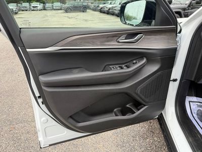 2026 Jeep Grand Cherokee L - Photo 13